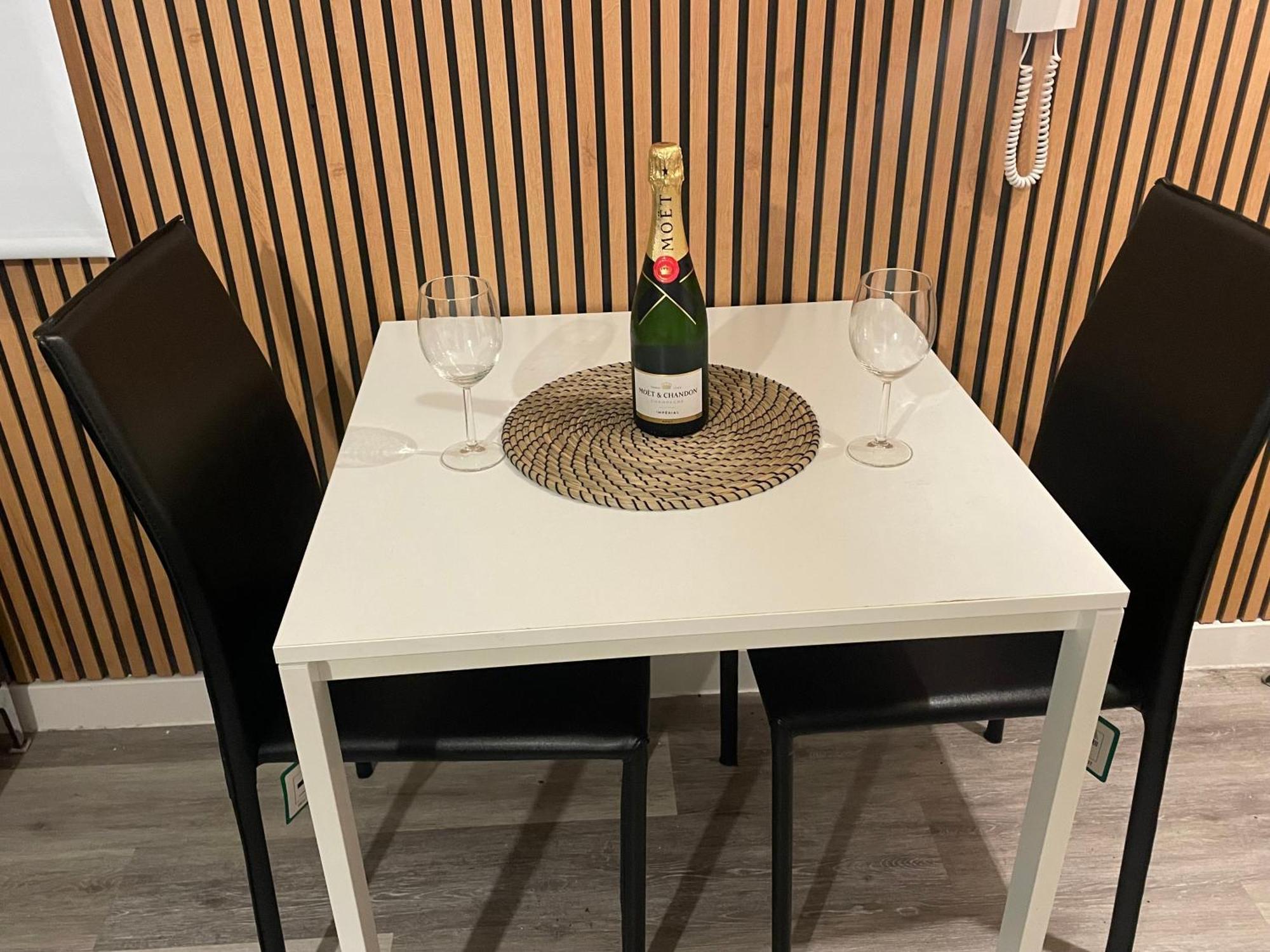 L1 Luxury Living Apartment Ливърпул Екстериор снимка