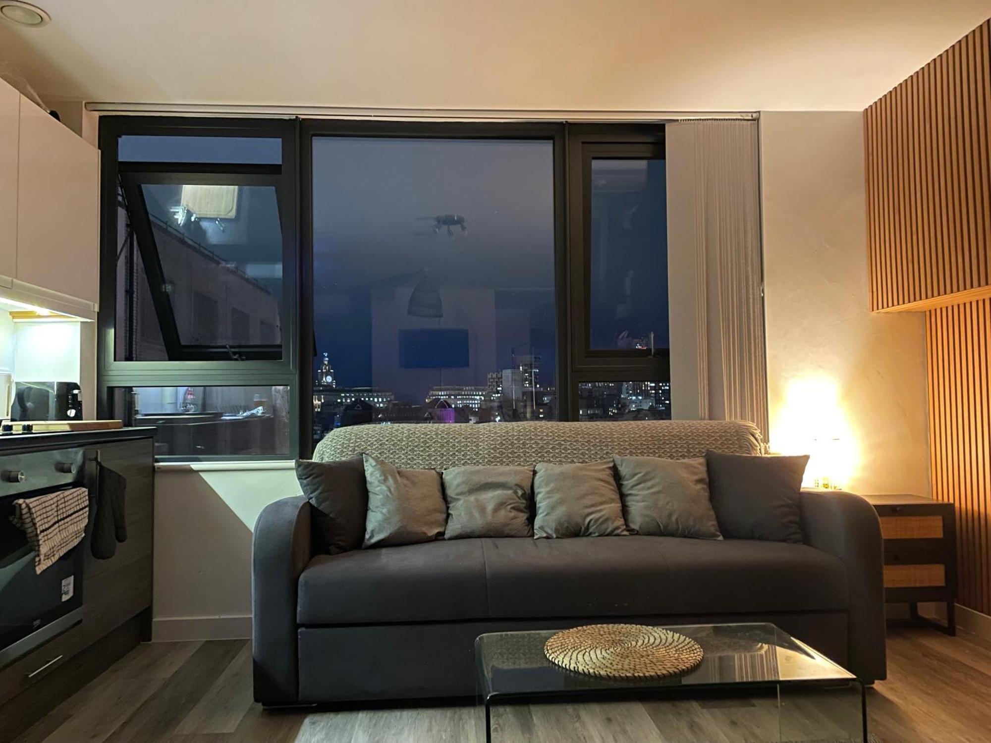 L1 Luxury Living Apartment Ливърпул Екстериор снимка